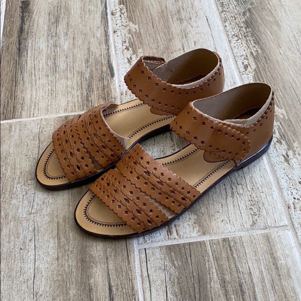 New Karen Scott brown sandals, size 5.5